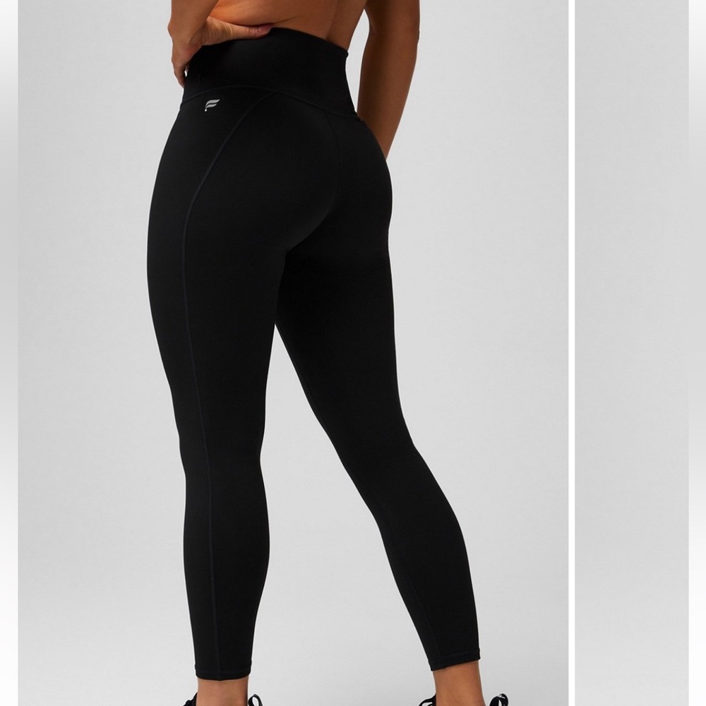 Fabletics Define PowerHold High-Waisted 7/8 Leggings